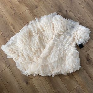 NWT NEEDLE & THREAD GENEVIEVE RUFFLE GOWN — SIZE 4